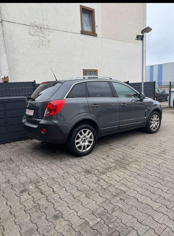 Gebraucht Opel Antara 163 PS (119 kW) 2011 Grau SUV