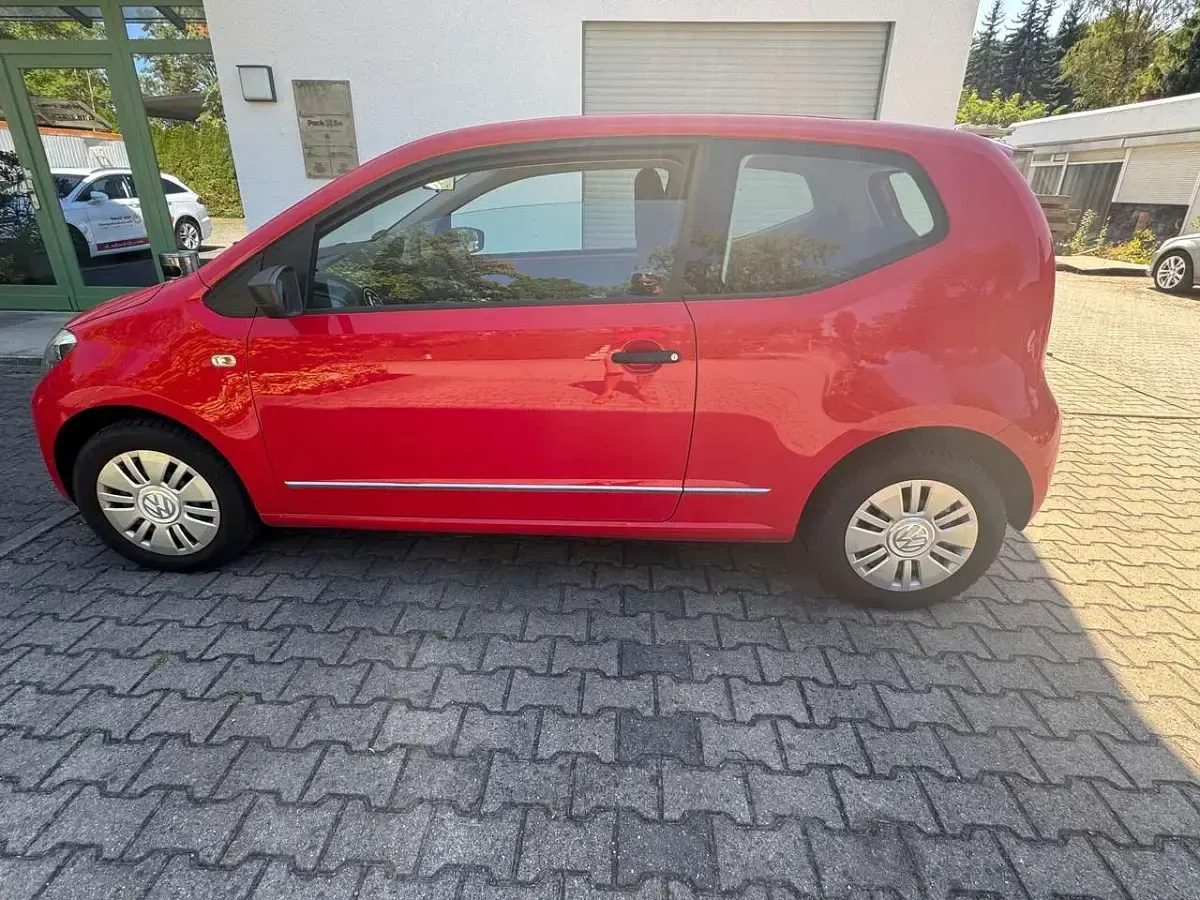 Gebraucht VW up! 68 PS (50 kW) 2013 Rot Kleinwagen