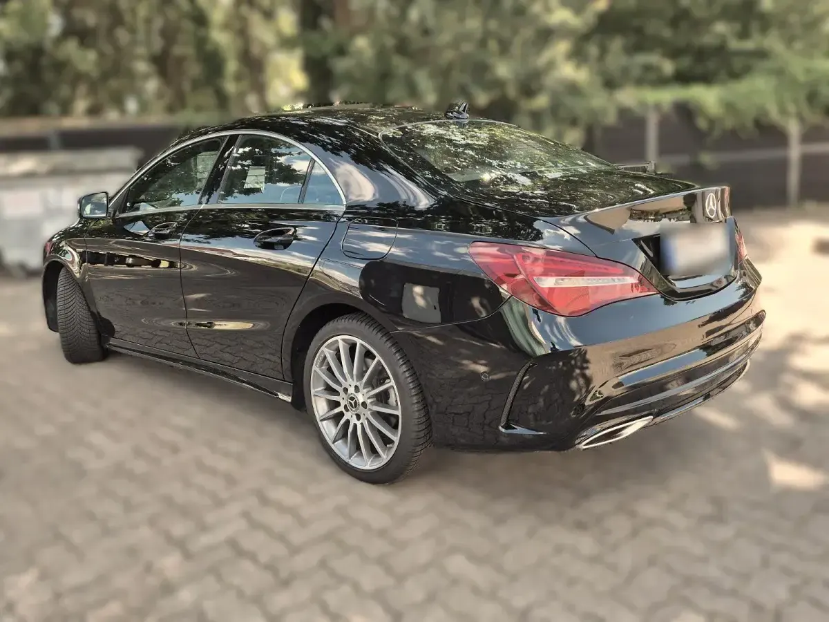 Gebraucht Mercedes CLA200 Edition 156 PS (114 kW) 2018 Schwarz Coupé