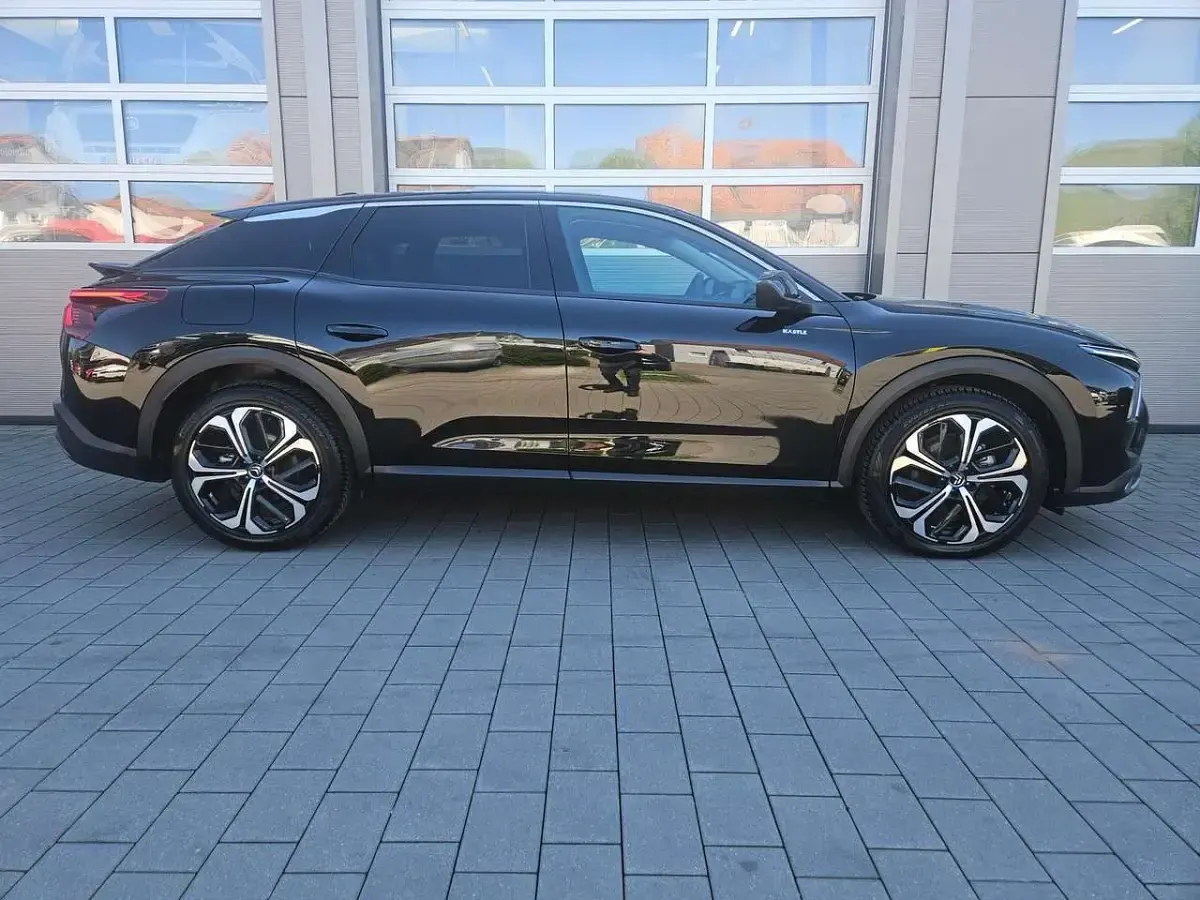 Gebraucht Citroën C5 X 145 PS (106 kW) 2025 Perlaneraschwarz Kombi