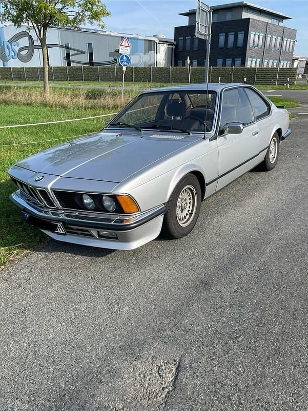 Silber Gebraucht 1983 BMW 628 Coupé | 22.490 € - Bild 1/4