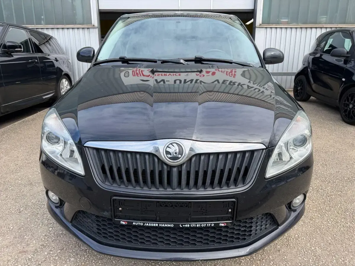 Gebraucht Skoda Fabia Ambition 105 PS (77 kW) 2014 Schwarz Limousine