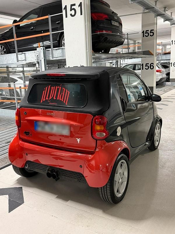 Schwarz Gebraucht 1999 Smart ForTwo Cabrio Cabrio | 2.750 € - Bild 1/4