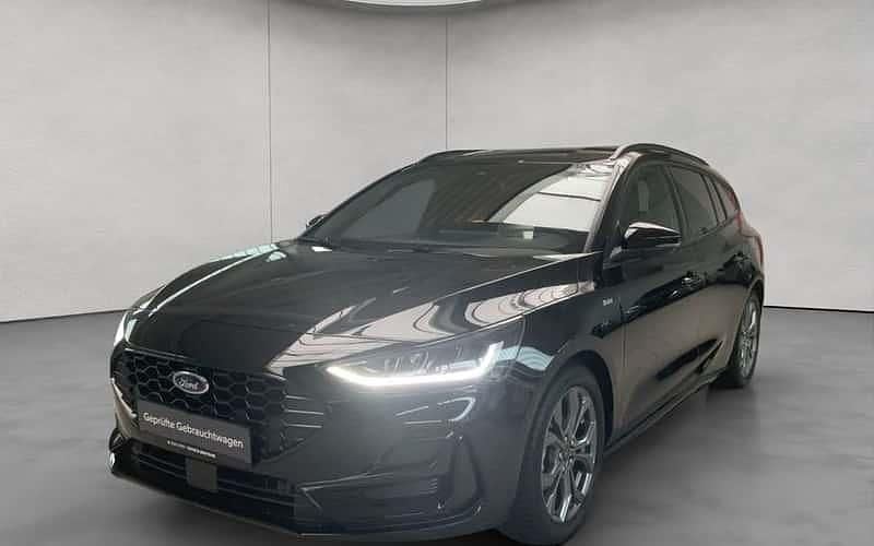 Schwarz Gebraucht 2024 Ford Focus ST-Line X Kombi | 24.450 € (Superpreis) - Bild 1/4