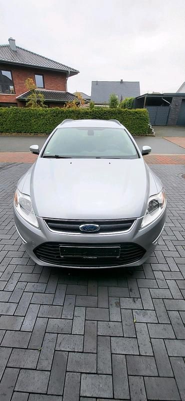 Silber Gebraucht 2013 Ford Mondeo Kombi | 4.200 € (Superpreis) - Bild 1/4