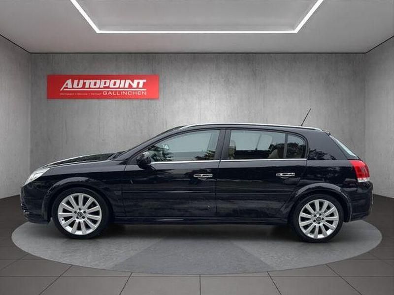 Gebraucht Opel Signum 368 PS (270 kW) 2005 Saphirschwarz mi2 Kleinwagen