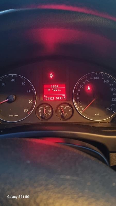 Gebraucht VW Golf IV 115 PS (84 kW) 2006 Silber Kombi