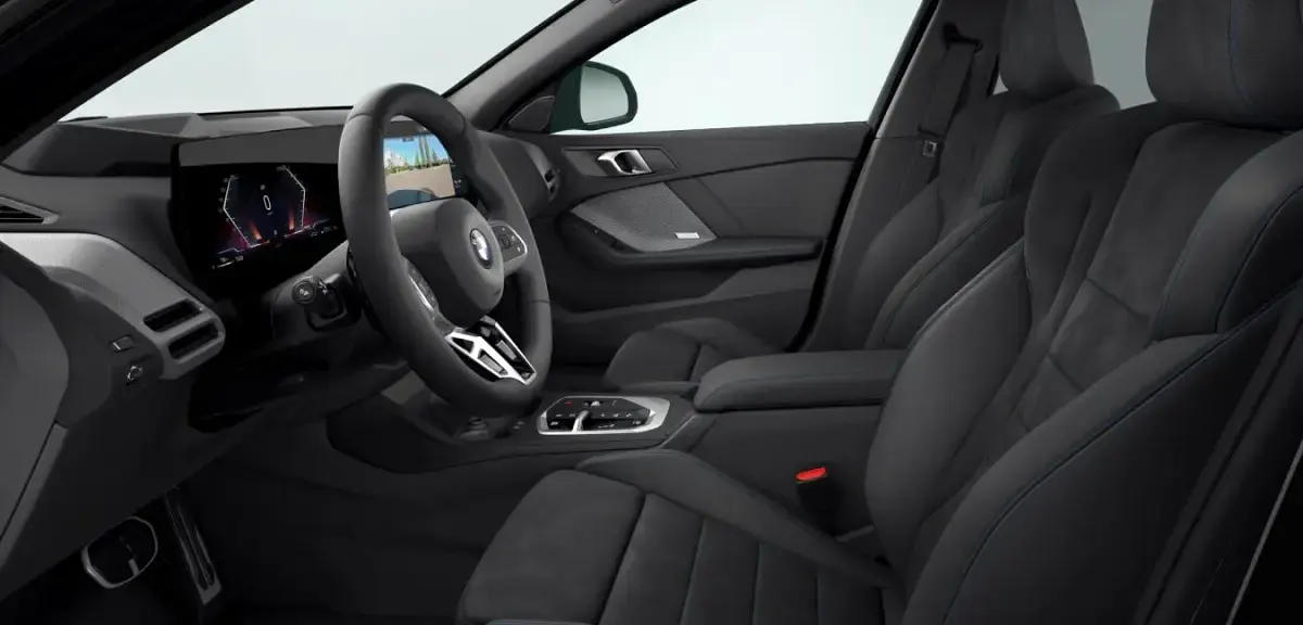 Gebraucht BMW 123 Shadowline 218 PS (160 kW) 2026 Schwarz Kleinwagen