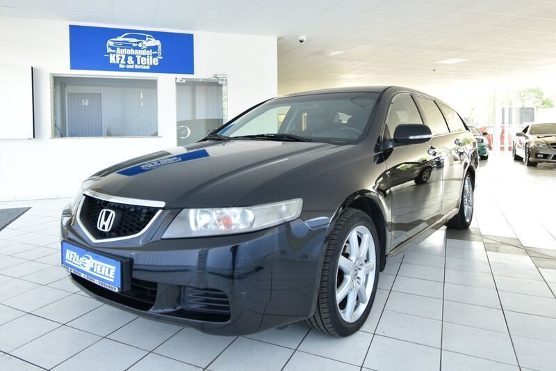 Schwarz Gebraucht 2003 Honda Accord Sport Kombi | 2.480 € (Etwas zu teuer) - Bild 1/4