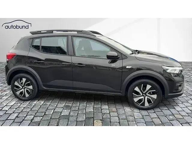 Neu Dacia Sandero Expression 91 PS (66 kW) 2025 SUV
