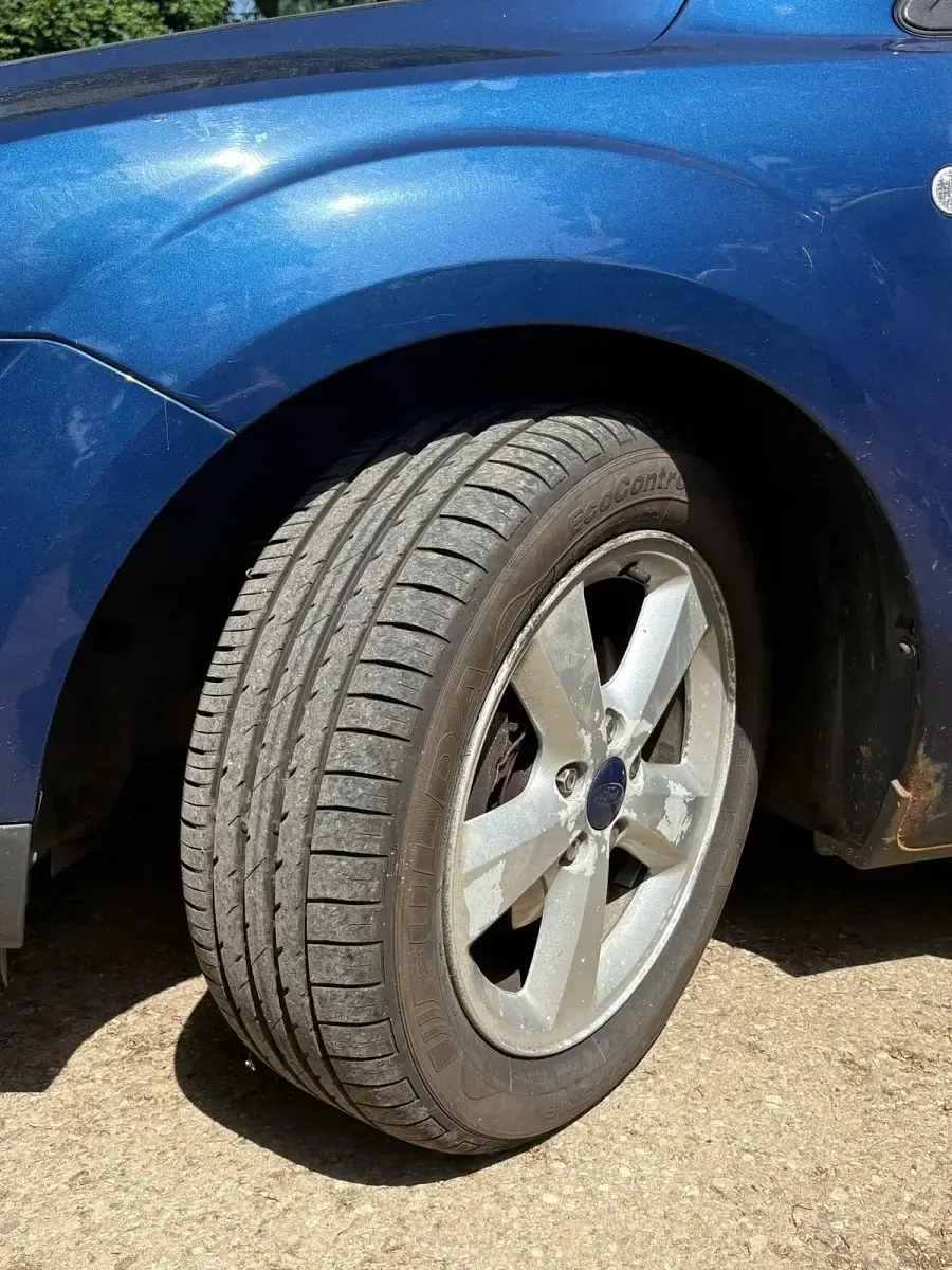 Gebraucht Ford Focus 101 PS (74 kW) 2007 Blau Kleinwagen