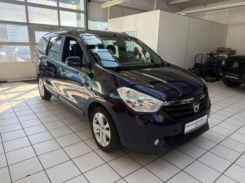 Gebraucht Dacia Lodgy Prestige 116 PS (85 kW) 2015 Blau Van / Kleinbus