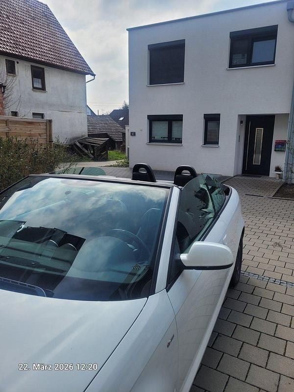 Gebraucht Audi A3 Cabriolet 105 PS (77 kW) 2010 Weiß Cabrio