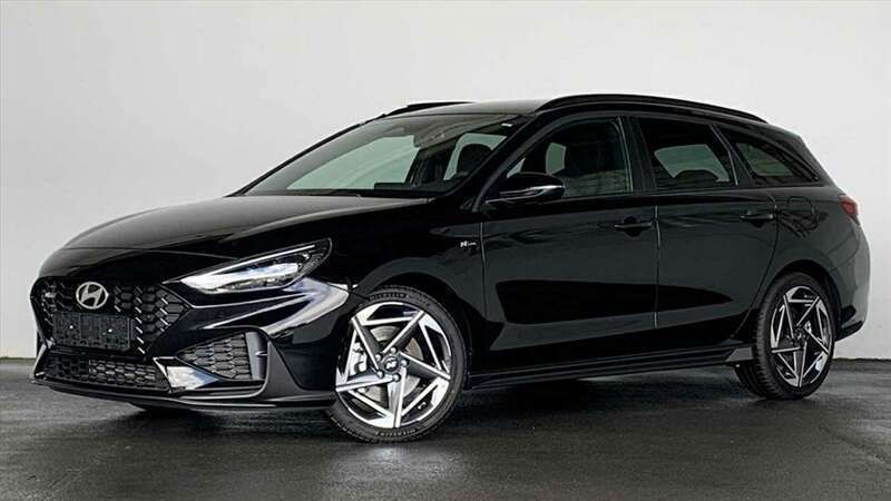 Abyssschwarz Neu 2025 Hyundai i30 N Line Kombi | 26.270 € (Fairer Preis) - Bild 1/4