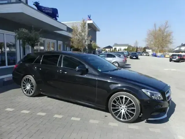 Gebraucht Mercedes CLS250 204 PS (150 kW) 2018 Schwarz Limousine