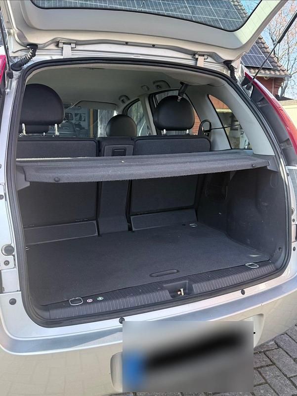 Gebraucht Opel Meriva 87 PS (63 kW) 2003 Silber Van / Kleinbus