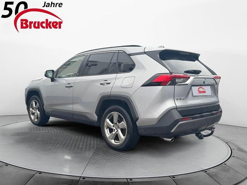 Gebraucht Toyota RAV4 Hybrid Team 218 PS (160 kW) 2021 Silber SUV
