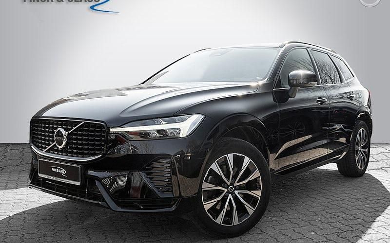 Gebraucht Volvo XC60 Plus 197 PS (144 kW) 2022 Schwarz SUV