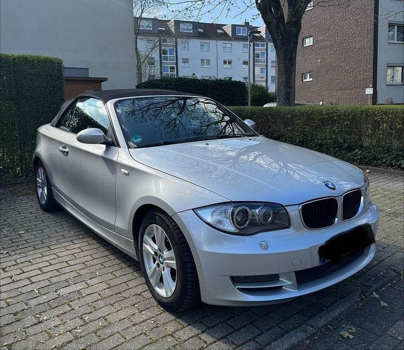 Gebraucht BMW 118 Cabriolet 143 PS (105 kW) 2008 Silber Cabrio