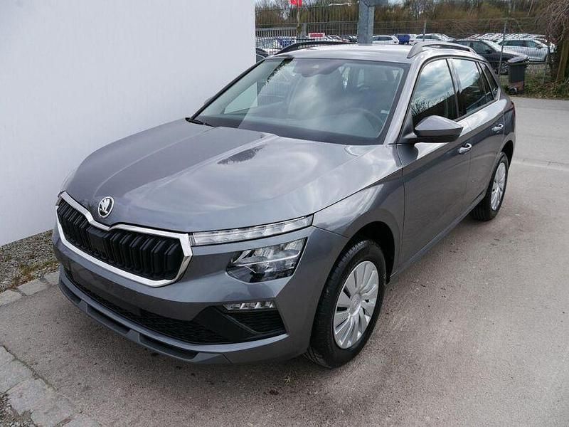 Neu Skoda Kamiq Selection 116 PS (85 kW) 2026 Graphite grau metallic SUV