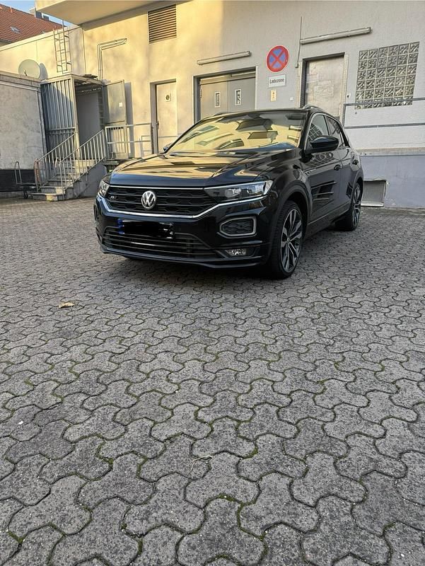 Schwarz Gebraucht 2018 VW T-Roc R-line SUV | 22.000 € (Etwas zu teuer) - Bild 1/4