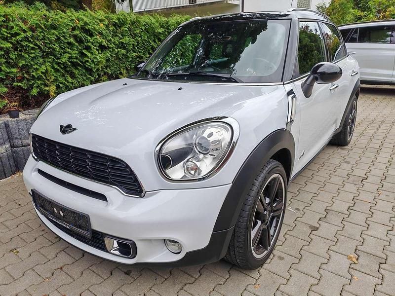 Light white Gebraucht 2012 Mini Cooper S Countryman SUV | 9.900 € (Etwas zu teuer) - Bild 1/4