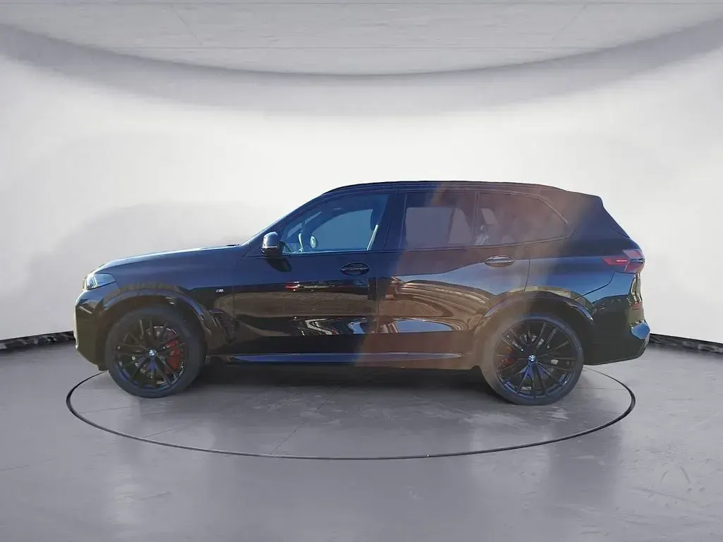 Neu BMW X5 M Sport 352 PS (258 kW) 2026 Schwarz SUV