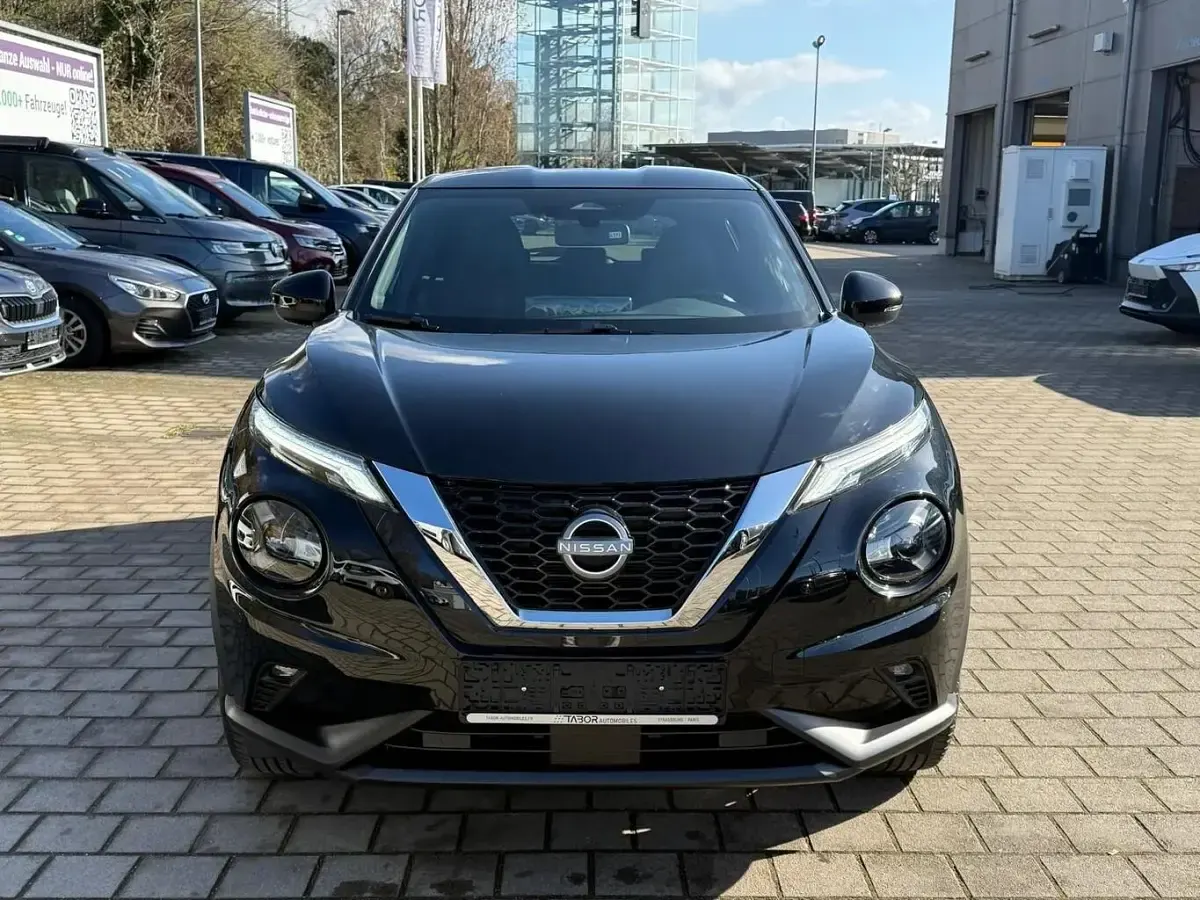 Neu Nissan Juke N-Connecta 114 PS (83 kW) 2026 Pearl black metallic SUV