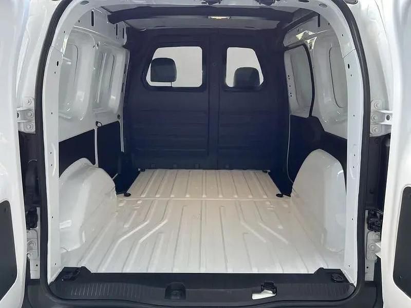 Weiß Gebraucht 2023 Mercedes Citan 112 Van | 22.966 € (Fairer Preis) - Bild 1/4