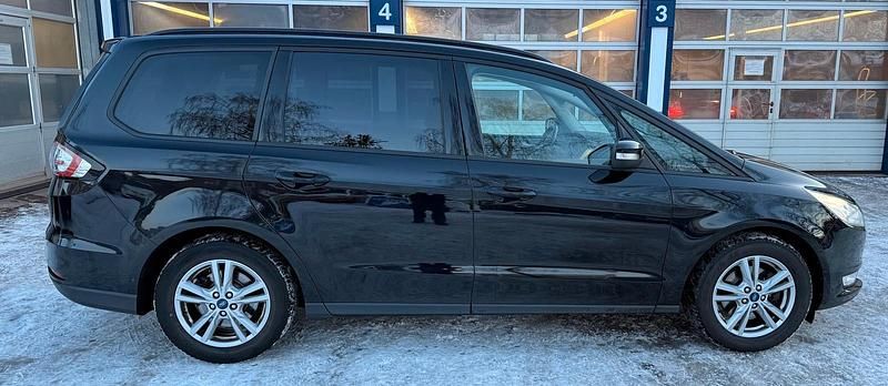 Gebraucht Ford Galaxy 100 PS (73 kW) 2018 Schwarz Van / Kleinbus