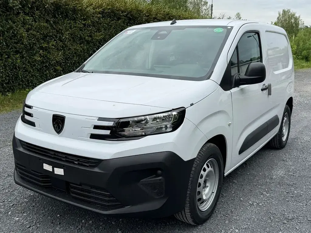 Neu Peugeot E-Partner 100 kW (136 PS) 2026 Weiß Van / Kleinbus