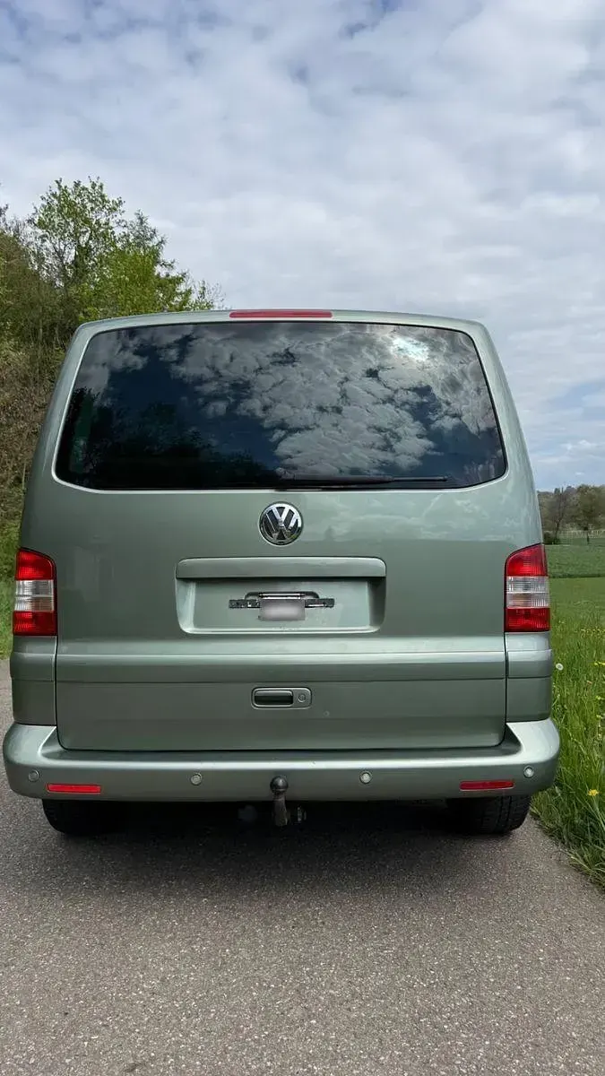 Gebraucht VW Multivan Highline 174 PS (127 kW) 2008 Grün Van / Kleinbus