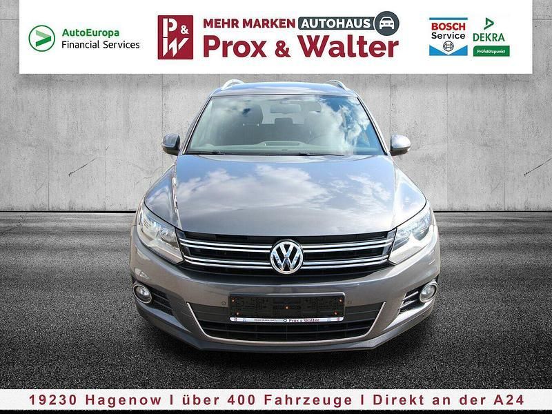Gebraucht VW Tiguan LOUNGE 150 PS (110 kW) 2015 Grau SUV