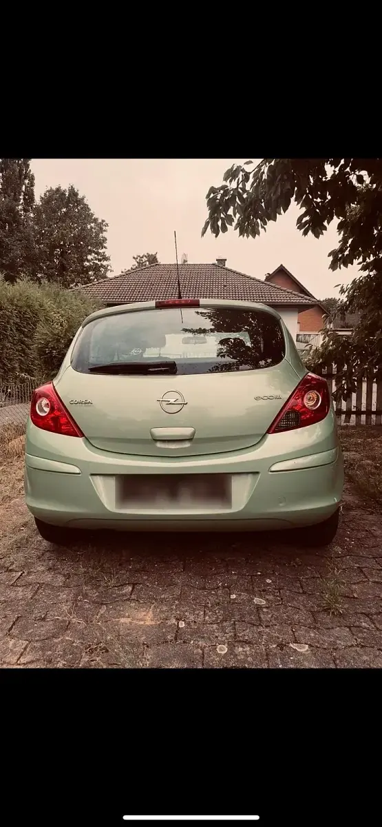 Gebraucht Opel Corsa 60 PS (44 kW) 2009 Grün Kleinwagen