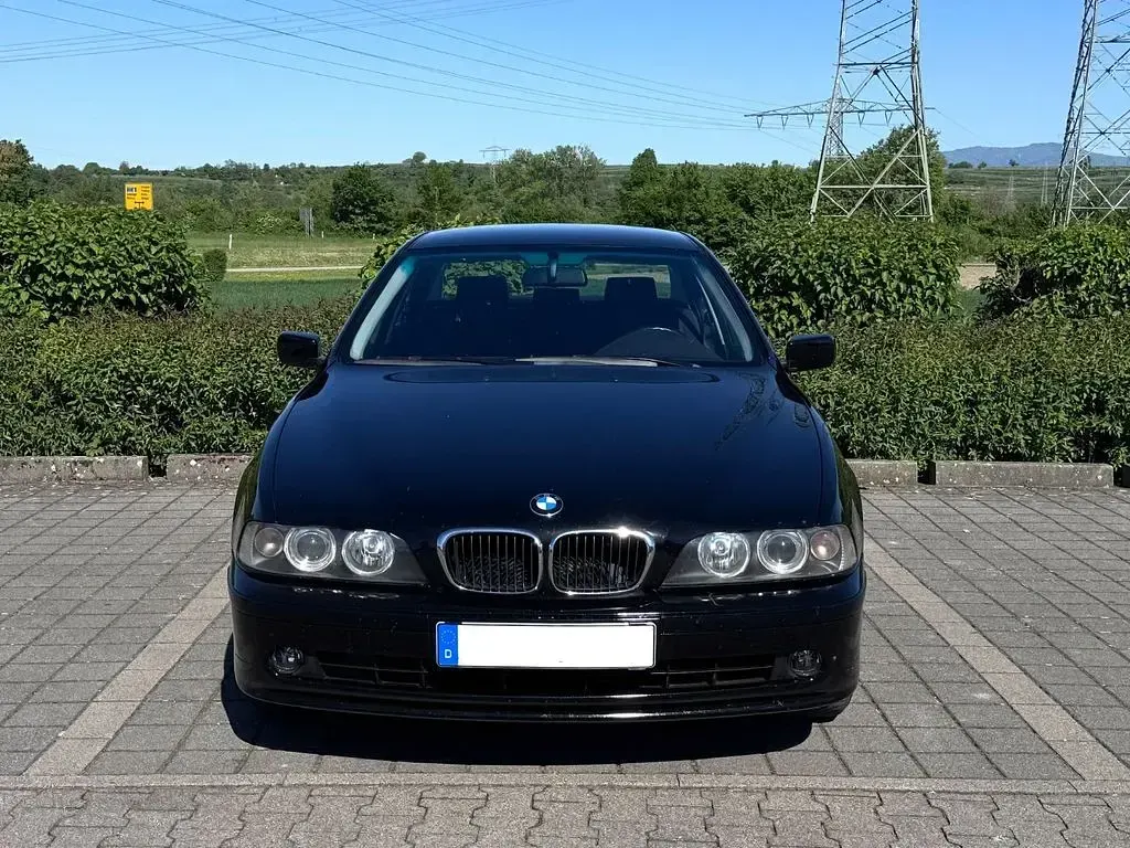 Second-hand BMW 525 192 CP (141 kW) 2000 Negru Berlinǎ