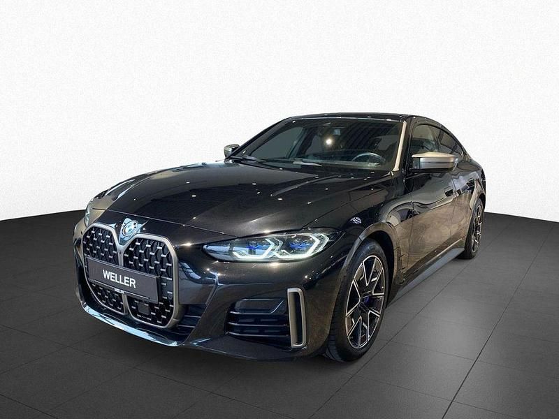 Gebraucht BMW M440 M Sport 374 PS (275 kW) 2024 Black sapphire (schwarz) Limousine