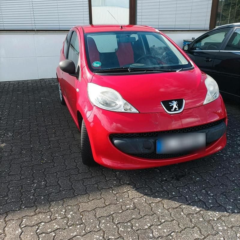 Gebraucht Peugeot 107 68 PS (50 kW) 2007 Rot Kleinwagen