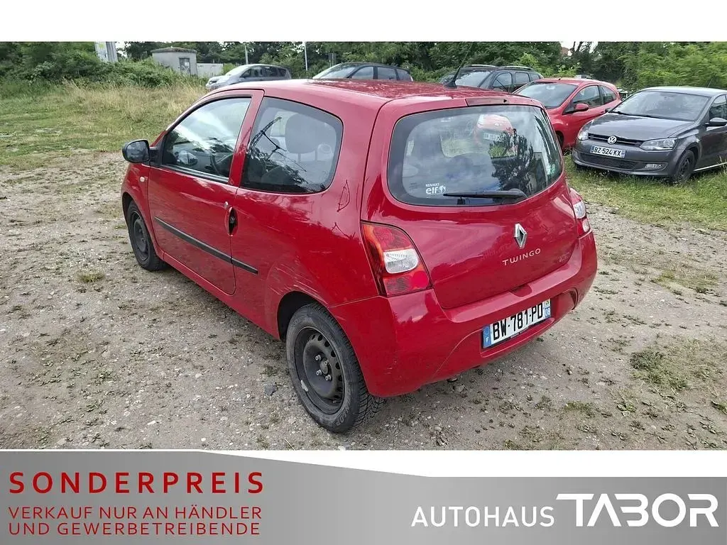 Gebraucht Renault Twingo 75 PS (55 kW) 2011 Hellrot Kleinwagen