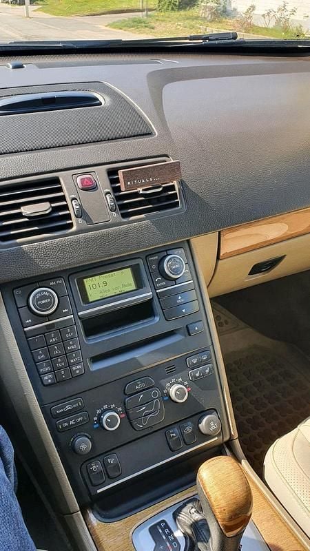 Gebraucht Volvo XC90 Summum 185 PS (136 kW) 2007 Andere farben SUV