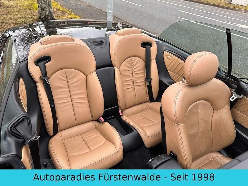Gebraucht Mercedes CLK320 224 PS (164 kW) 2006 Schwarz Cabrio
