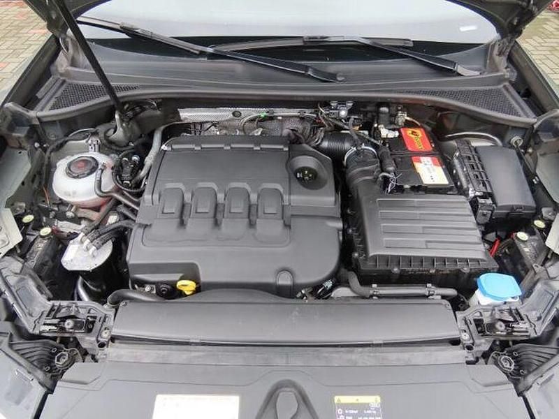 Gebraucht Audi Q3 Basis 150 PS (110 kW) 2020 Grau SUV