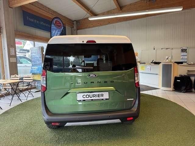 Neu Ford Tourneo Courier Active 125 PS (91 kW) 2025 Bursting green Van / Kleinbus