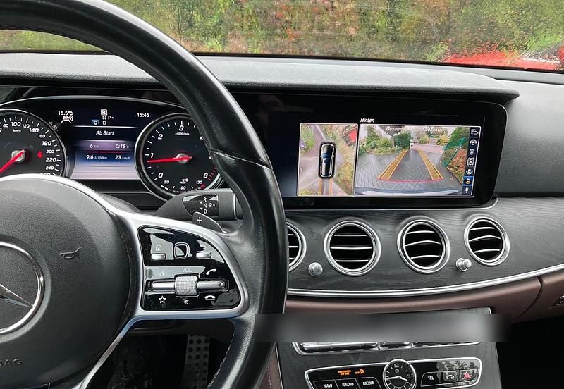 Gebraucht Mercedes E220 All-Terrain 194 PS (142 kW) 2018 Blau Kombi