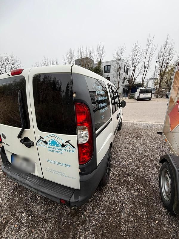 Gebraucht Fiat Doblò 84 PS (61 kW) 2006 Weiß Van / Kleinbus