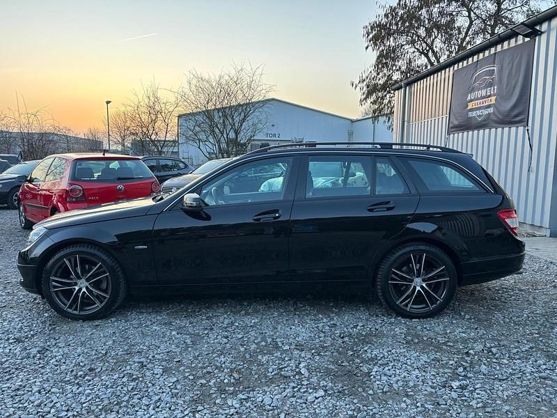 Gebraucht Mercedes C180 156 PS (114 kW) 2010 Schwarz Kombi