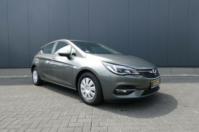 Gebraucht Opel Astra 105 PS (77 kW) 2020 Grau metallic Limousine