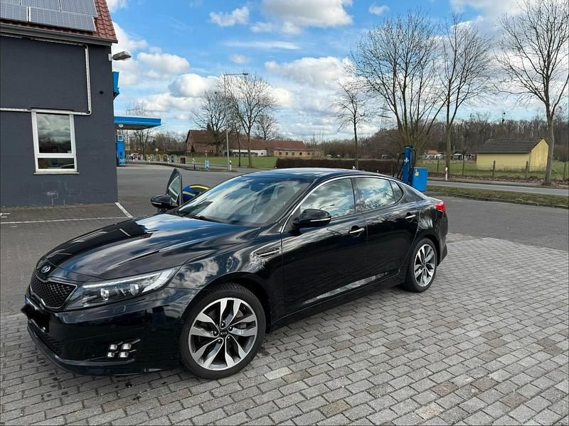 Gebraucht Kia Optima 136 PS (100 kW) 2015 Schwarz Limousine