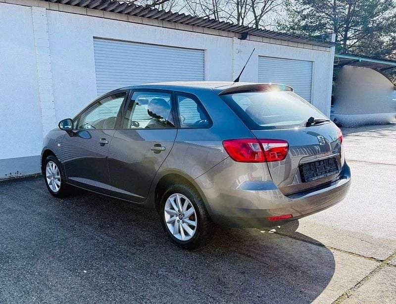 Gebraucht Seat Ibiza ST Style 69 PS (50 kW) 2015 Grau Kombi