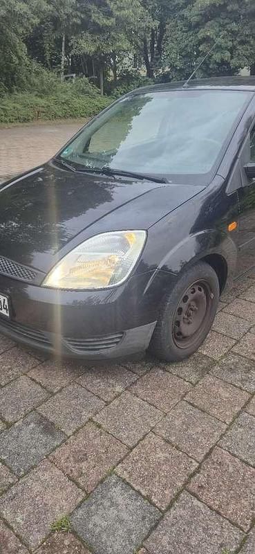 Schwarz Gebraucht 2003 Ford Fiesta Kleinwagen | 950 € (Guter Preis) - Bild 1/4