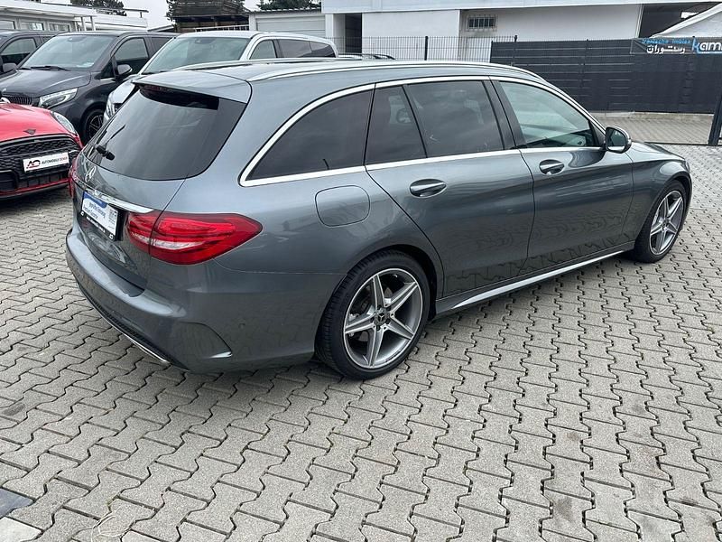 Gebraucht Mercedes C250 AMG line 211 PS (155 kW) 2017 Grau Kombi